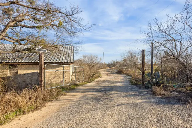 4975 E Highway 71 Hwy E