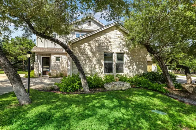 207 Fairlake Cir #2