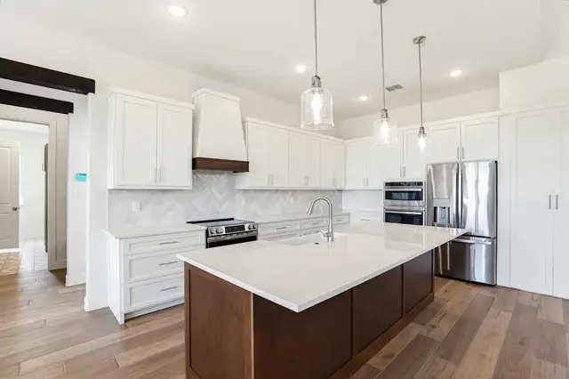 313 FARMHOUSE DRIVE