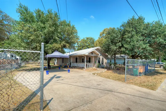 604 Vargas Rd