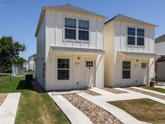 230 Debus Dr #101 B