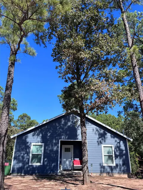 1135 Red Fox Rd