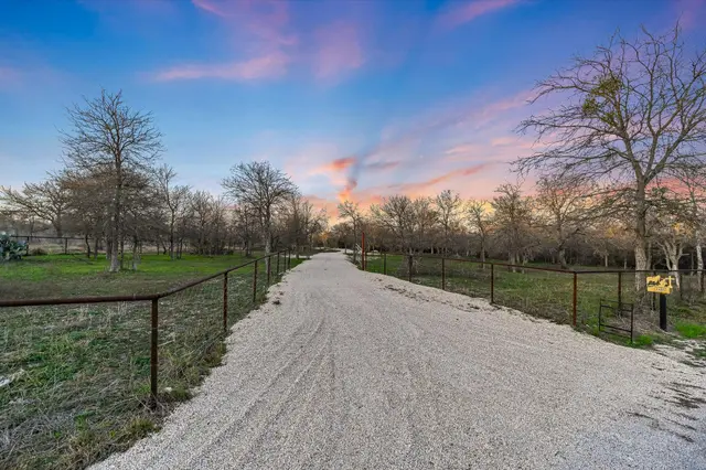 8400 Taylorsville Rd