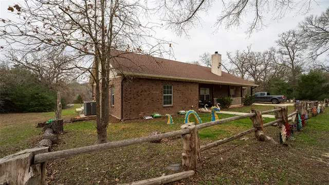 191 Clydesdale Dr