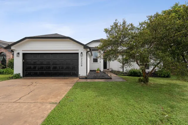 2208 Mimosa Trl