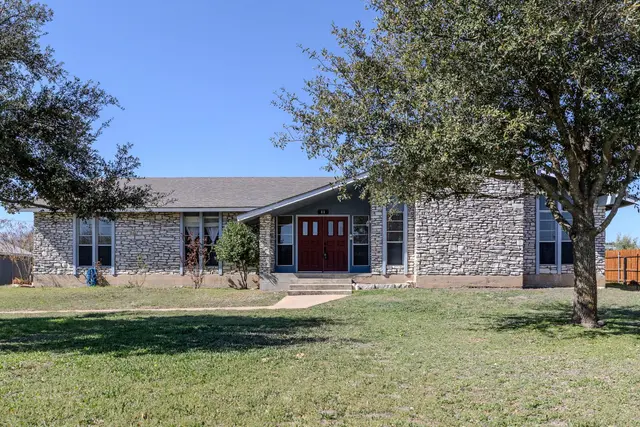 81 Family Cir