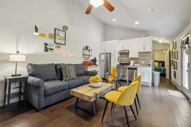 1139 1/2 Poquito St #3