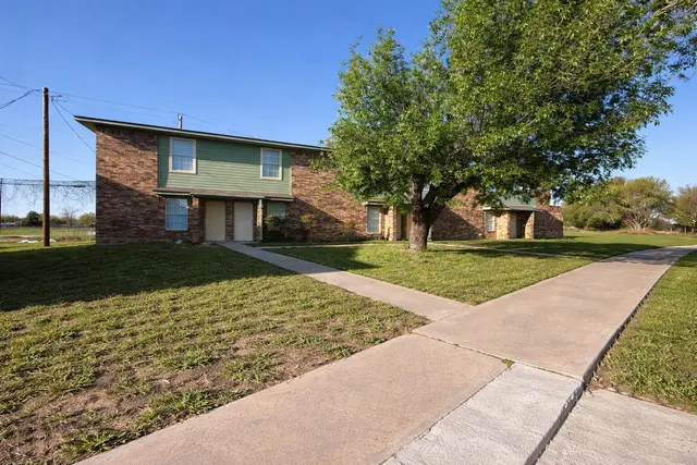 300 Meadow Dr