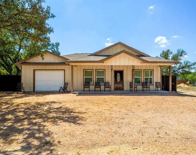 1006 Garfield Dr