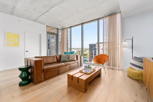 48 East Ave #1310