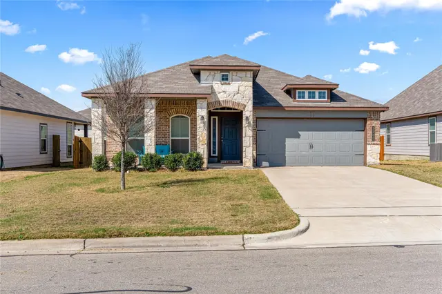 3205 Zabel Dr