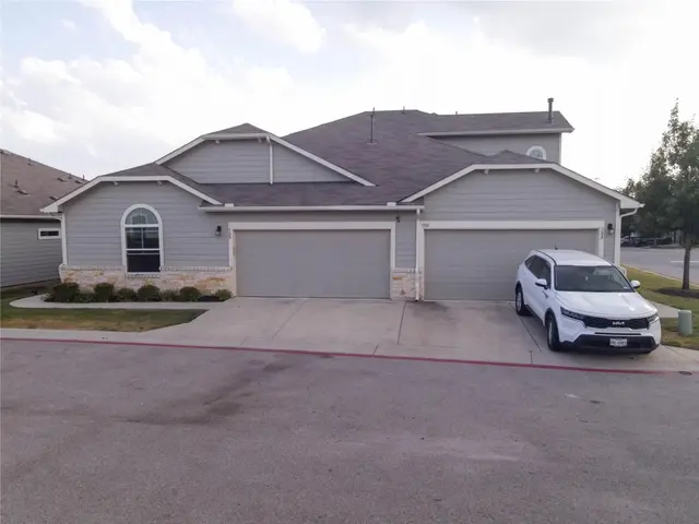 1501 Gropius Ln #30B