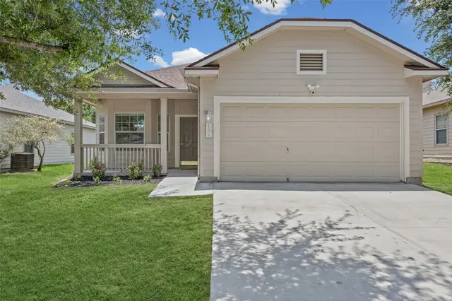11808 Bastrop St