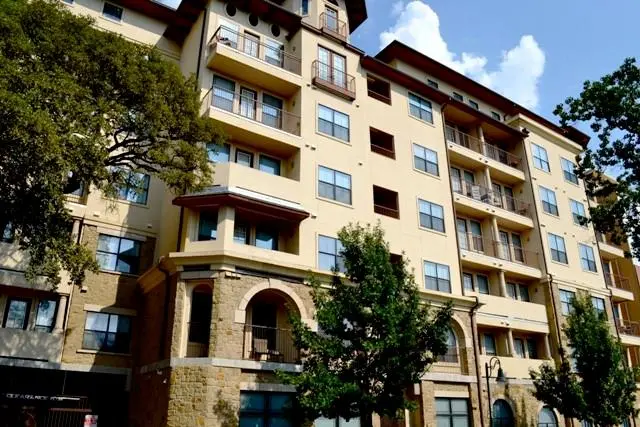 2505 San Gabriel St #405