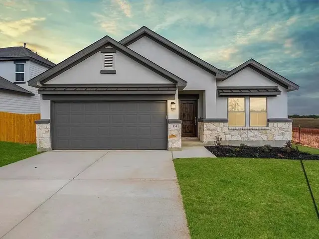 134 Arena Dr