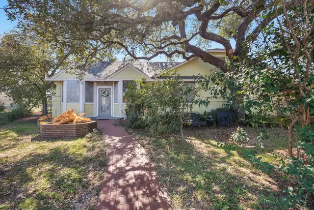 5726 Abilene Trl