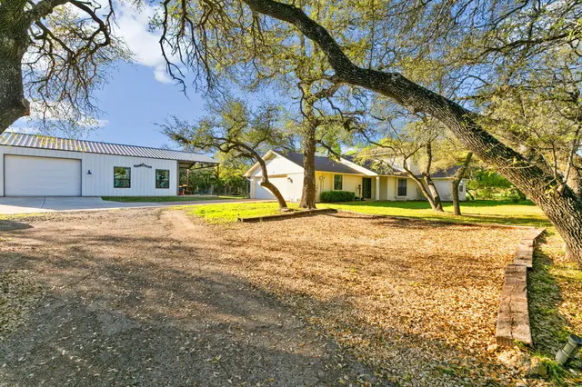 8292 Hartrick Bluff Rd