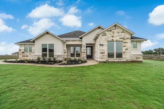 2869 Honeywood Dr