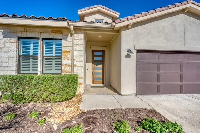 130 Lucia Ct