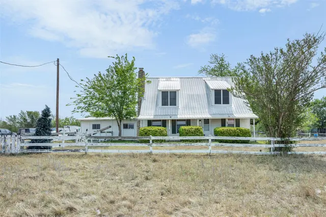 763 Upper Elgin River Rd