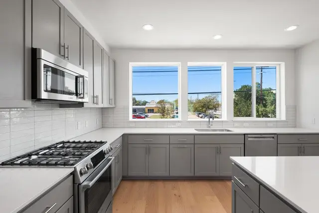 3600 Jetson Way #4