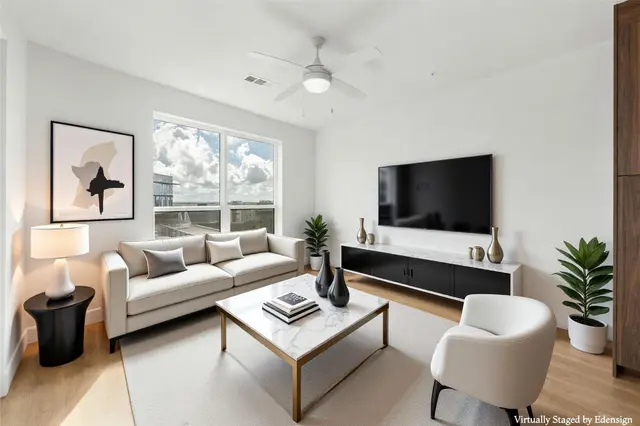 1701 Simond Ave #644