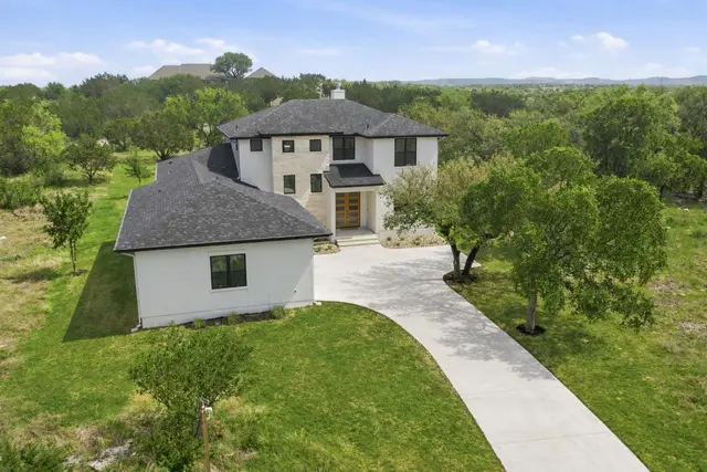 109 Rocky Summit Ct