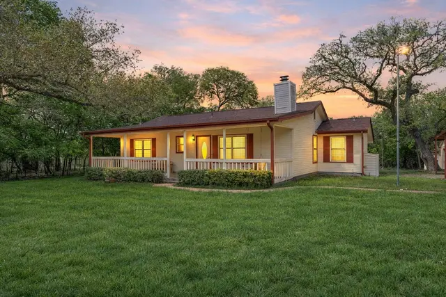 10706 Creek View Dr