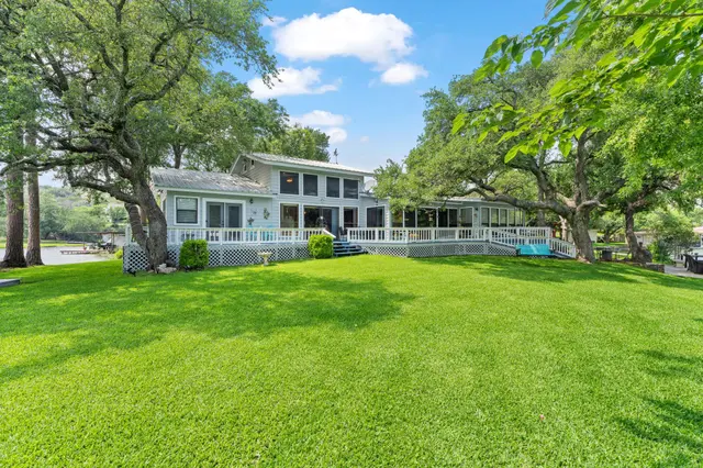 327 Mountain View Dr