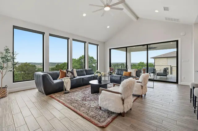 2414 Sunset Vista Cir #32