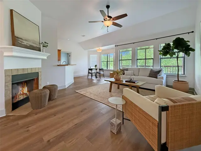 10102 Twin Lake Loop