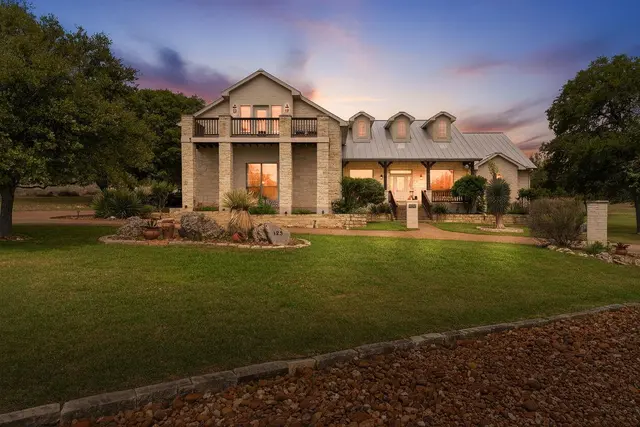 123 GROSBEAK Dr