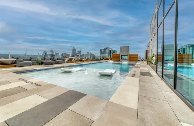 48 East Ave #2211