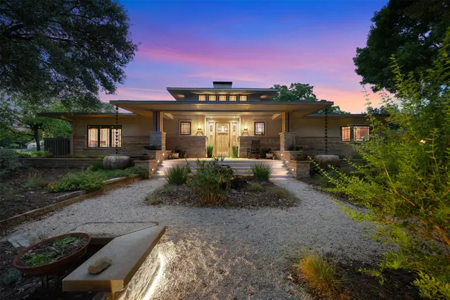 901 Brushy Bend Dr