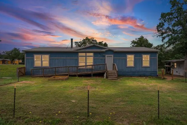 126 Cherokee Cir