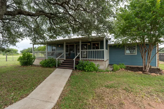 225 Ischar Ln