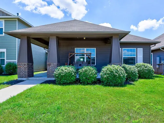 108 Timber Brook Dr