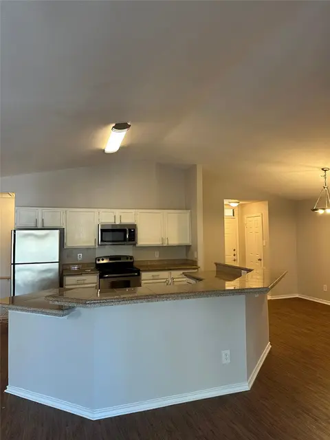 6804 N Capital Of Texas #323
