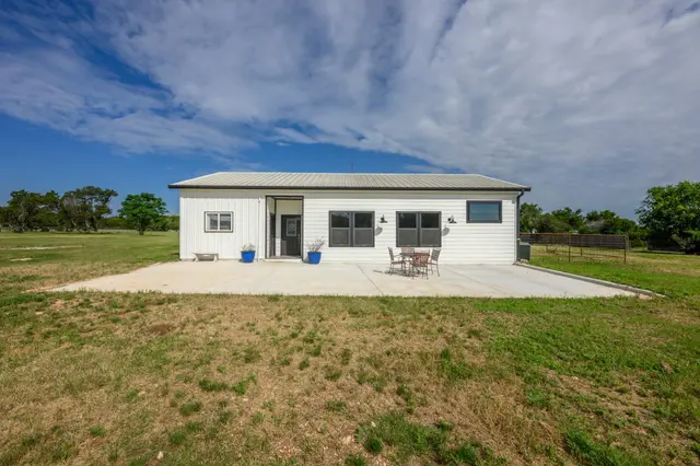 408 Mesa Oaks Rd
