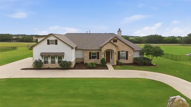 2440 Greatwood Trl