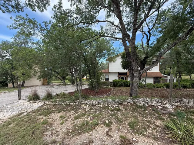 4748 Eck Ln