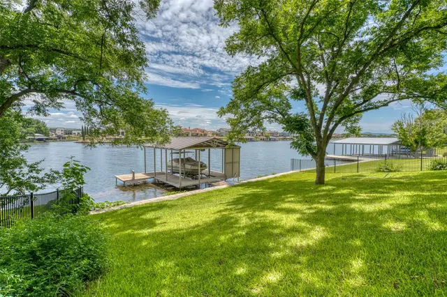 1524 Williams Lakeshore Dr