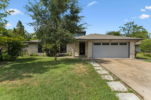 1501 Quail Crest Dr